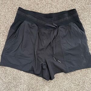Lululemon dance studio shorts black 10
